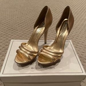BCBGMAXAZRIA Gold Metallic Heels